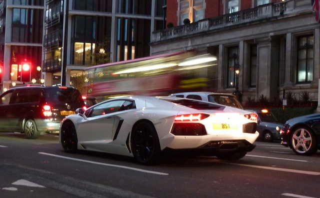 Lamborghini Aventador in traffic