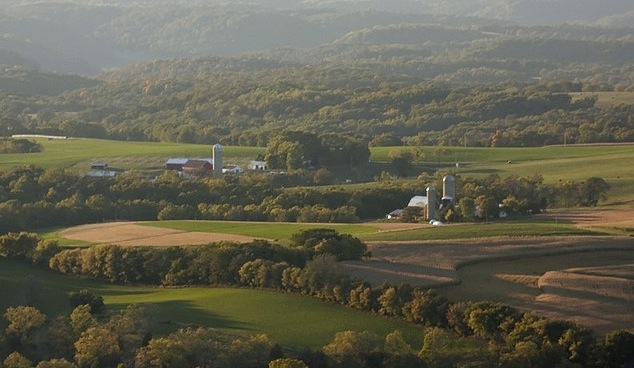 Blue Mounds, WI